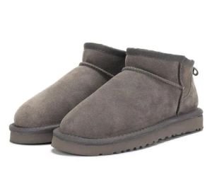 2024 Hot AUS U5854 clássico curto Miniwomen botas de neve manter bota quente homem mulheres pelúcia casual botas quentes sapatos castanho cinza preto transbordo grátis