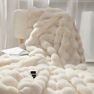 Blankets Luxury Rabbit Plush Blanket Winter Autumn Comfortable Office Air Conditioning Leisure Thickness Sofa Cover 231030