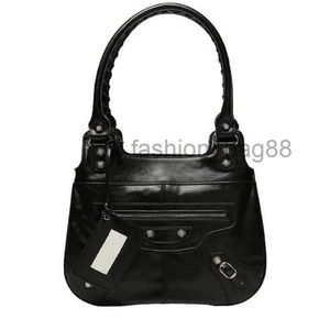 Torba listonoszka Luksusowe designerskie torby na ramię Torebki damskie Retro Duża torba na ramię Torba pod pachami Nit Lady Kosmetyczka Tote Bucket bag 2023