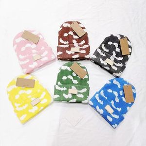 Winter Hüte für Unisex Neue Beanies Gestrickte Solide Nette Hut Dame Herbst Weibliche Beanie Caps Wärmer Motorhaube Männer Casual Kappe