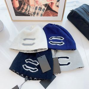 Designer Skull Caps Fashion Two-Sided Knitted Hat for Winter Hats 4 Color Top Quality