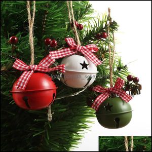 Andra evenemangsfestleveranser Party Supplies Christmas Bell Red White Green Metal Jingle Bells Tree Hanging Pendant Ornament Xmas Decor DHQCI