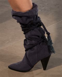New Women Women Retro Suede Botas plissadas cruzadas amarrar cinto pontudo de p￩ alto sapatos de pista casual para f￪mea de renda feminina