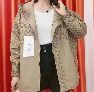 新しい女性ジャケットジッパーフード付き高級ggityデザインプリントouturewearルーズコートウィンドブレイカー女性