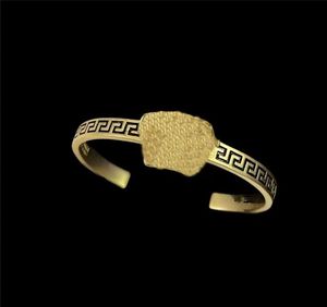 Nya designade öppna armbanden armband ihåliga ut banshee medusa huvudporträtt k guldpläterade kvinnor medusas armband designer smycken parti gåvor