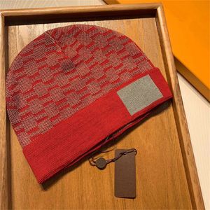 2022 Designer Beanie Cap Mode Männer Gestrickte Hut Klassische Winter Schädel Kappen 662