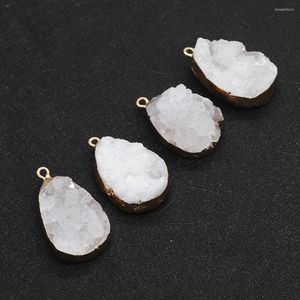 Collane a ciondolo 2pcs/pacco caduta d'acqua a forma di bianco Crystal Natural Natural Semi-Precious Stone Pendants 15x25-20x35mm Collana fai-da-te braccialetti