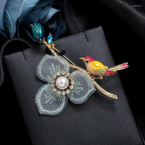Broschen Muylinda chinesische Stil Handgestickte Magpie Vogel Blume Brosche Frauen Luxusschmuck Vintage Nadel Schalzubeh r Accessoires