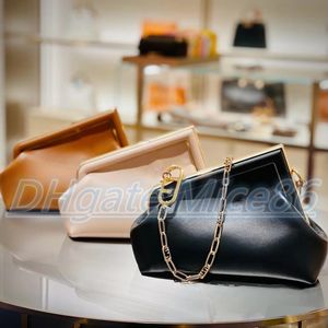 Luxury Fend Classic clutch First Shoulder Bag Evening tote large leather handbag Designer Women's men wallet top quality fashion with shoulder strap crossbody Bags