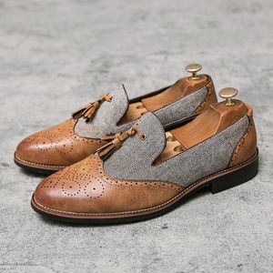 Skor loafers män brittiska pu ing tweed brogue snidade tofs mode företag avslappnad bröllop fest dagligen