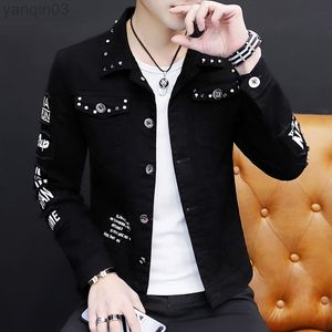 Herrjackor vita rippade jeanjacka Spring Autumn Men Fashion Letter Tryck Långärmare Rivet Denim Jacket Male Korean Et Streetwear L220902