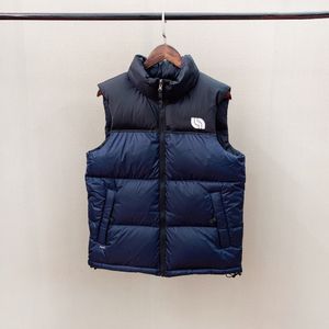 North America Famous Luxury Men Vest for Women 700 Goose Down Winter Embroidery Coat Bekv￤m varm kontrast F￤rgstygn Jacke Man Clothing Unisex Plus Size Size