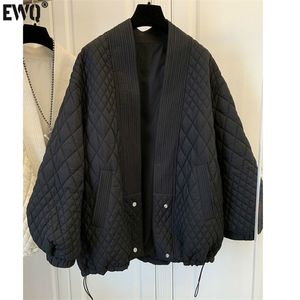 Kadınlar Aşağı Parkas EWQ Basit Bayanlar Siyah Cottonpadded Coat Kore Bej Giyim Şık Ekose Parka Sonbahar Kadın Ceket Kış 16 220902