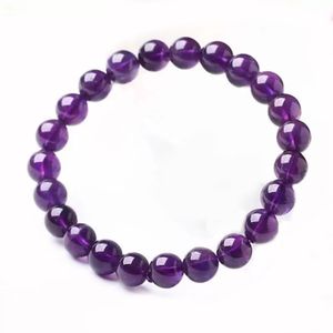 8mm Natural Purple Crystal Strand Armband Garnet Gemstone Stretch Bead Armband Amethyst Handkedja f￶r m￤n Kvinnor Fashion Jewelry Gift