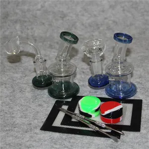 Glass Bongs Heady Oil Rig Hookah Two Styles Thick Glass Dab Rigs Water Pipes Beaker Bong With Quartz Banger Dabber Tool Silicone Mat For Smoking