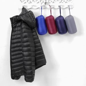 Piumino Parka da uomo Cappotto da esterno Leggero caldo 90% Piuma d'anatra bianca Nylon Nero Cappuccio invernale Piumini imbottiti Piumini da uomo Cappotti neri grigi arancioni