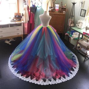 Elegant regnbåge puffy tyllkjolar för brud veckad tiered golvlängd lång tutu kjol kvinnor med apparater anpassade tillverkade1833