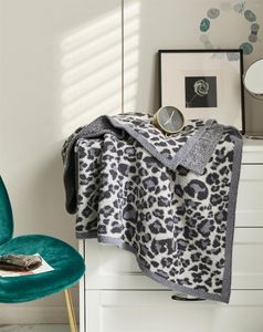 Blankets Fashion Leopard Sofa Blanket Office Nap Knitted Thread Throw Bedside Bedspread Winter Warm Home Textile Fleece Blankets130x160cm