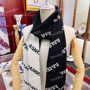 2022 Tasarımcı Kaşmir Eşarp Kış Kadınlar Erkek Mektup Baskılı Eşarplar Moda Yumuşak Pashmina Uzun Şal Bayan İpek Eşarpları