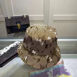 Projektant czapki kubełkowej czapka czapki kobiet szerokie grzbietowe czapki swobodny czysty bawełniany literę mody piaszczystą plażową czapki wysokiej jakości 1A0F