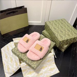 Top Quality Wool Slippers Fashion Winter Fur Warm Sandals Slides Furry Fluff Letter Flip Flops Women Shoes Beach Causal Slipper