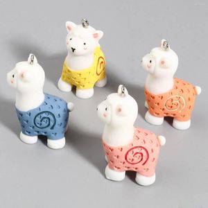 Colares pendentes 2pcs resina fofa alpaca amuletos de animais para jóias fazendo componentes rosa de chaves de chaveiro azul de ovelha de bricolage