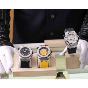 Luxury Mens Mechanical Watch Real Oak 42mm Series Swiss Es Brand Wristwatch