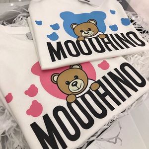 ベビーデザイナーキッド Tシャツ夏のガールズボーイズファッション Tシャツ子供キッズカジュアルトップストレンディなクマプリント Tシャツより多くの色