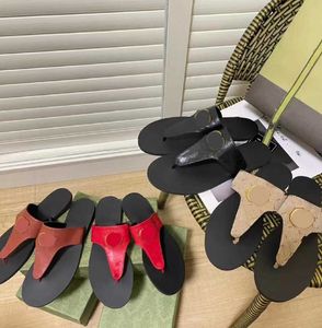 Классические тапочки с тиснением букв, летние новые стильные женские сандалии, шлепанцы, дизайнерская модная повседневная обувь, пляжные роскошные домашние шлепанцы, тапочки с оригинальной коробкой