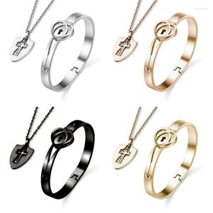 Серьги для ожерелья устанавливают браслет с замок ключевой сердечный браслет для мужчин, женщина, пара титановых стальных украшений, годовщина свадьбы