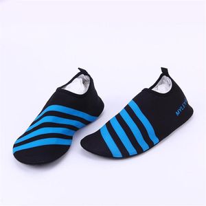 Wholesale beach surf shoes resale online - outdoor Elastic and comfortable Sports Shoes Men and Women Surf Aqua Beach Water Shoes Yoga Swim Diving socks beach251w