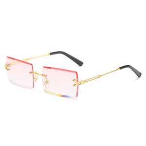 Occhiali da sole rettangolari senza montatura piccoli Tinted Trendy Frameless Vintage Occhiali quadrati trasparenti Occhiali da vista unisex Custodia Lunette per occhiali con montatura in metallo