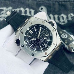 Luxury Mens Mechanical Watch Tiktok 15703シリーズRoyal Ok Utomton WTCH MLE Voice nd Price in the SME Price。スイスはブランドの腕時計を監視します