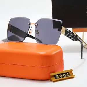 Óculos de sol de luxo para homens para homens moda Brnad Óculos de sol quadrados Óculos de copos de revestimento Lente de fibra de carbono estilo de verão
