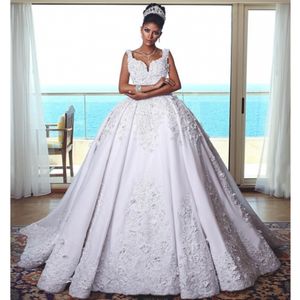 Echte Bilder Ballkleid Brautkleider Sexy Spaghettiträger Spitze Applikationen Brautkleid Dubai Arabisch