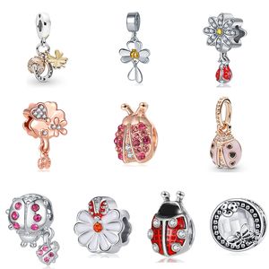 Perle di fascino in argento 925 ciondolano rosso fortunato coccinella trifoglio margherita fiore perline Pandora charms braccialetto accessori gioielli fai da te