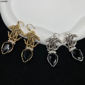 New designed Dangle rivet skull women men earrings ear hoop punk style necklace bracelet ladies earring studs Designer Jewelry OH--01