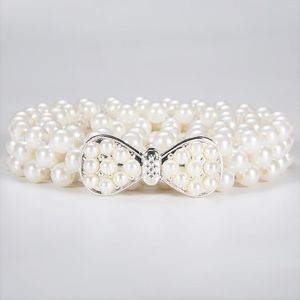 Bälten Kvinnor Bälte lyxmode Pearl Midjekedjedesigner Elegant Girl Female Lady Wedding Dress Accessory Butterfly