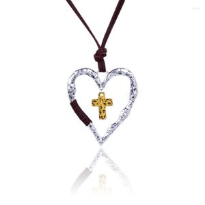 Anhänger Halsketten Punk Gothic Silber Ton Leder Kette Hohl Herz Form Gericht Kreuz Halskette Für Frauen Fanshion Vintage Choker