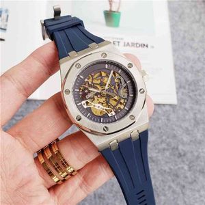 Luxury Mens Mechanical Watch ES Mode Tape Automatische Schweizer Marke Armbanduhr