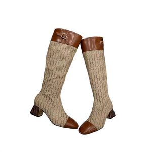 새로운 고품질 부츠 편지 니트 섹시한 여자 무릎 길이 부츠 패션 야외 양말 하프 부츠 레이디 플랫 캔버스 신발 크기 35-41