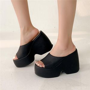 Sandallar Kadın Yüksek Topuklu Sandal Kalın Alt Sıradan Ayakkabı Bayanlar Leisure Yaz Kama Kadın Platformu Termeri Büyük Boyut 35-43