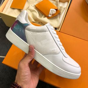 Designer Luksusowe buty swobodne 2019ss Kolorowe niskie, wysokiej skórzanych trampek Kobiety mężczyźni Sneaker Lambskin Calfskin Ladies Retro Style Style Najwyższa jakość Rozmiar 35-44