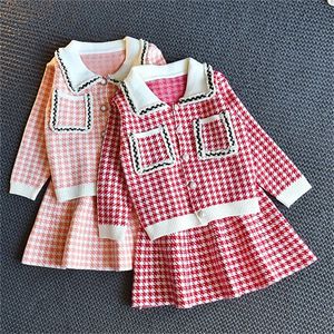 Completi di abbigliamento per ragazze per bambini Maglioni a maniche lunghe Abiti di moda Cardigan lavorato a maglia e vestiti di gonna Completi per bambini Neonata 20220905 E3