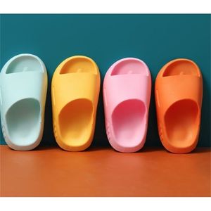 Slippers Kids's Slippers Summer Pinkycolor милые пляжные туфли для мальчиков Водонепроницаемые антискидные ванные комнаты детские тапочки мягкая детская обувь 220902