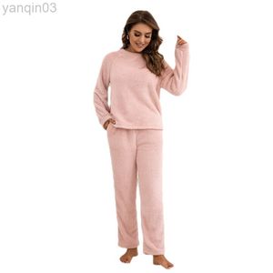 Tute taglie forti da donna Tuta casual invernale da donna Felpa con cappuccio Plus Size Maglione Set Allentato Casual Abbigliamento da casa Double Sided Peluche Set da due pezzi per donna L220905