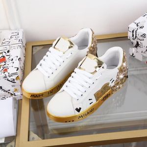 Ltaly classic fashion casual shoes patchwork trendy men women sneakers ladies punk rivet low-top leather skateboard sports shoe Footwear asdasdawsasdad