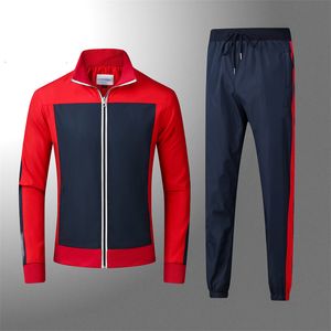 Erkeklerin Trailsits Erkek Trailtsuits Sportswear Erkekler İçin Küçük Atlar Jogger Klasik Hayvan Nakamı Gevşek Net Pantolon
