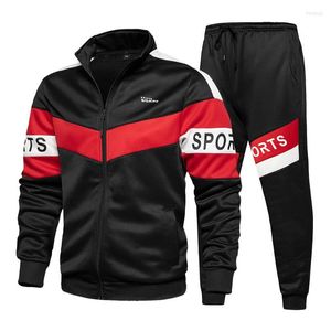 Men's Tracksuits Men Fashion Moda listrada Tracksuit Sportswear Running Suit de 2 peças Conjunto de mole de lã de desgaste casual de inverno