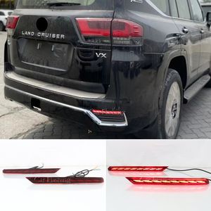 1 par bil LED -bakre stötfångare för Toyota Land Cruiser LC300 2022 Reflektor Signal Reverse Lights Backup Bromsindikatorer